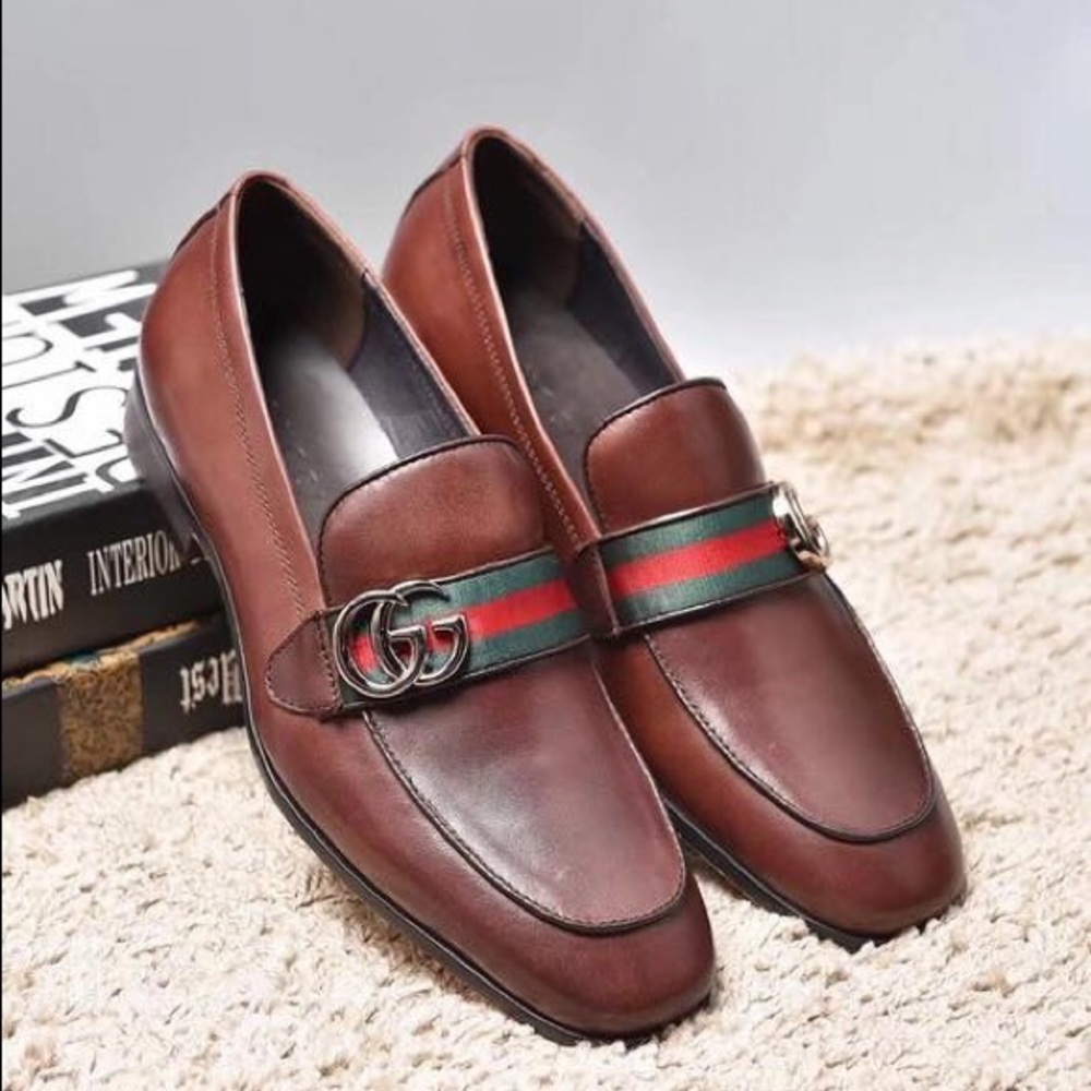 Gucci - Picture 2 of 8
